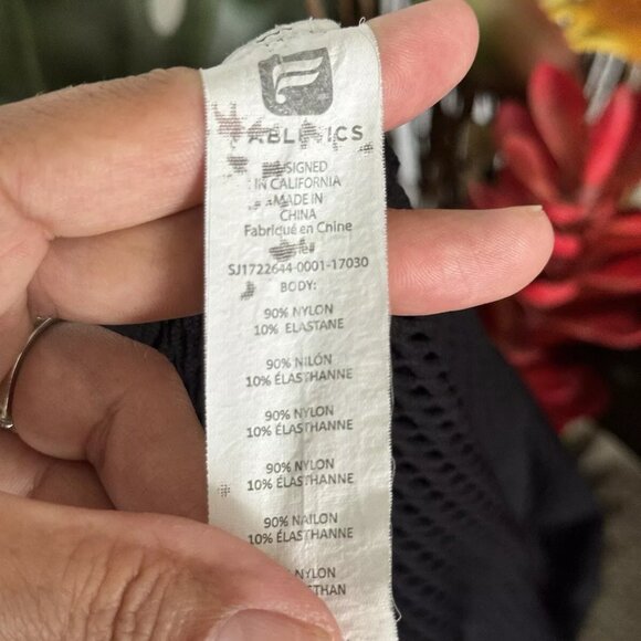 Women's Fabletics Mesh Black Full Zip Jacket with Hoodie S with Thumb holes - Picture 10 of 10